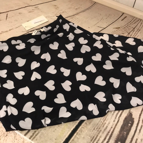 Skirt - Picture 2 of 4